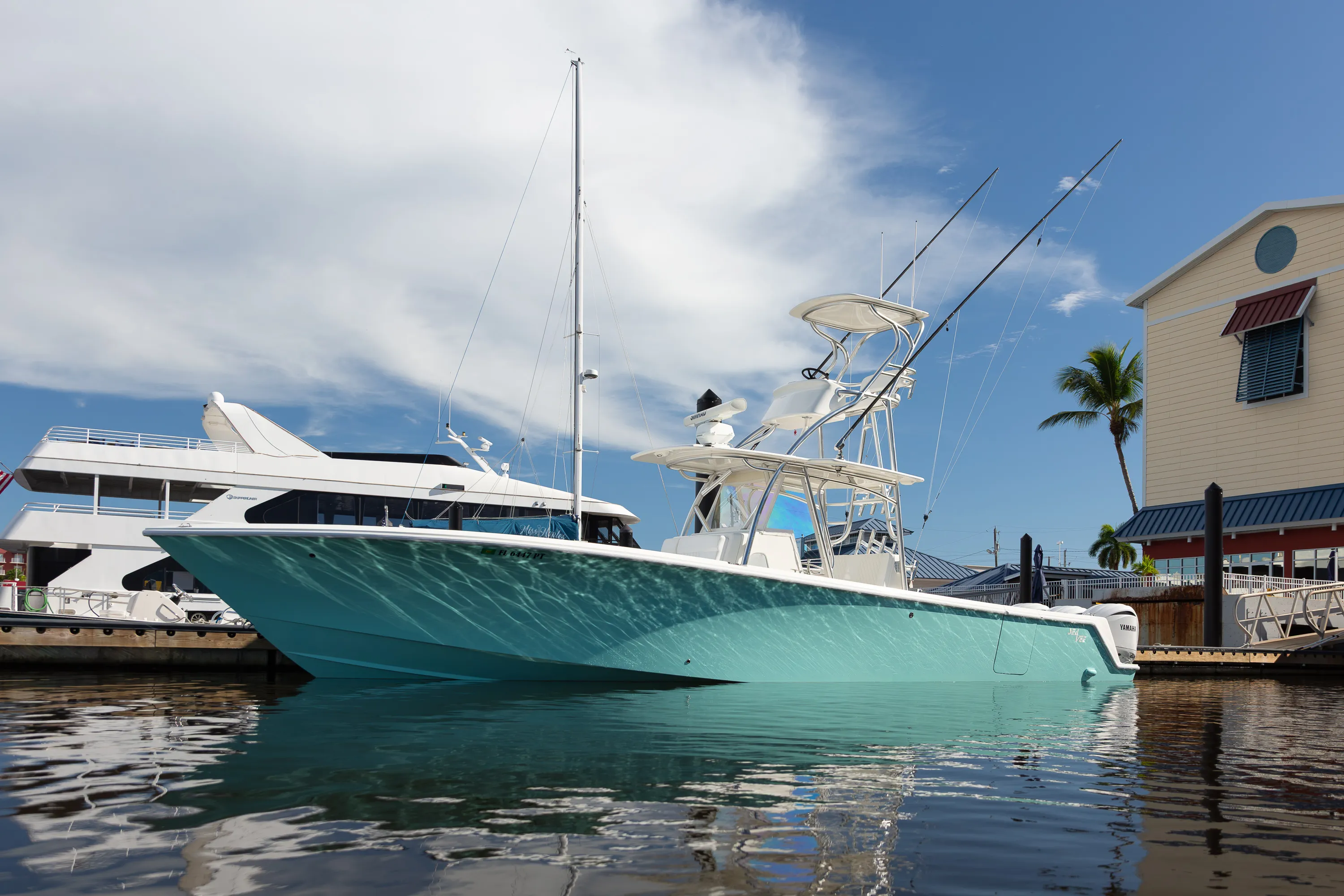 SeaVee 39: bow quarter at dock reflections