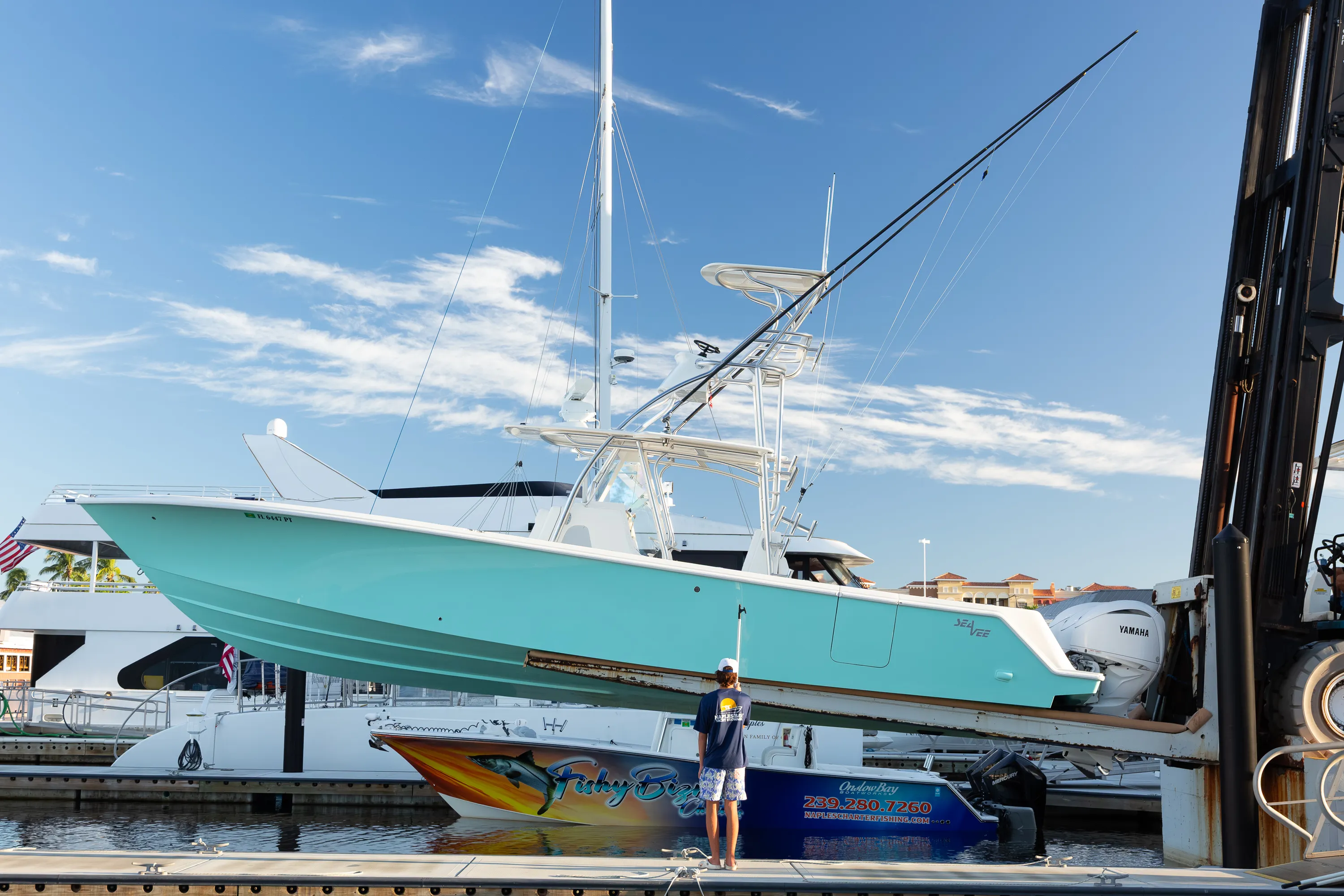 SeaVee 39: profile on forklift over water