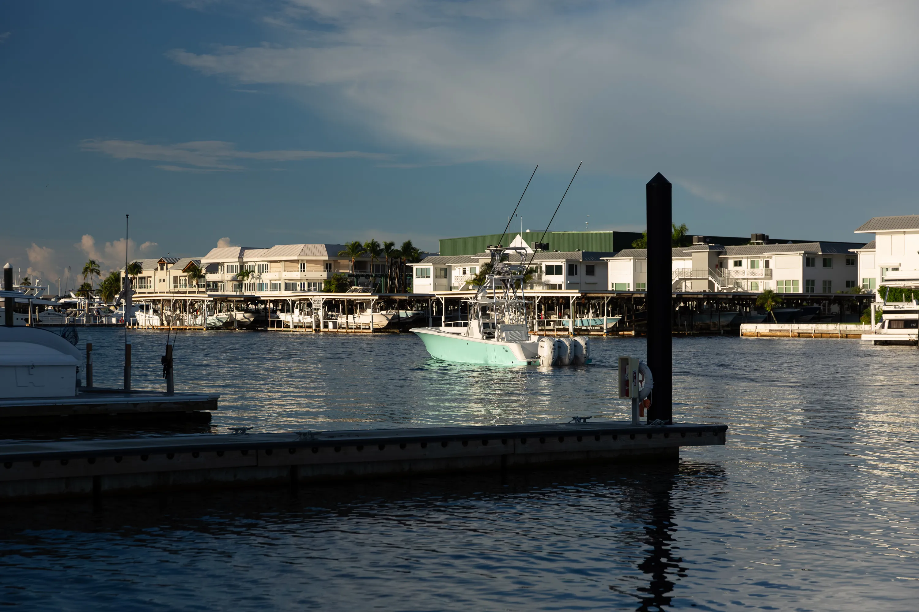 SeaVee 39: distant afloat dark foreground
