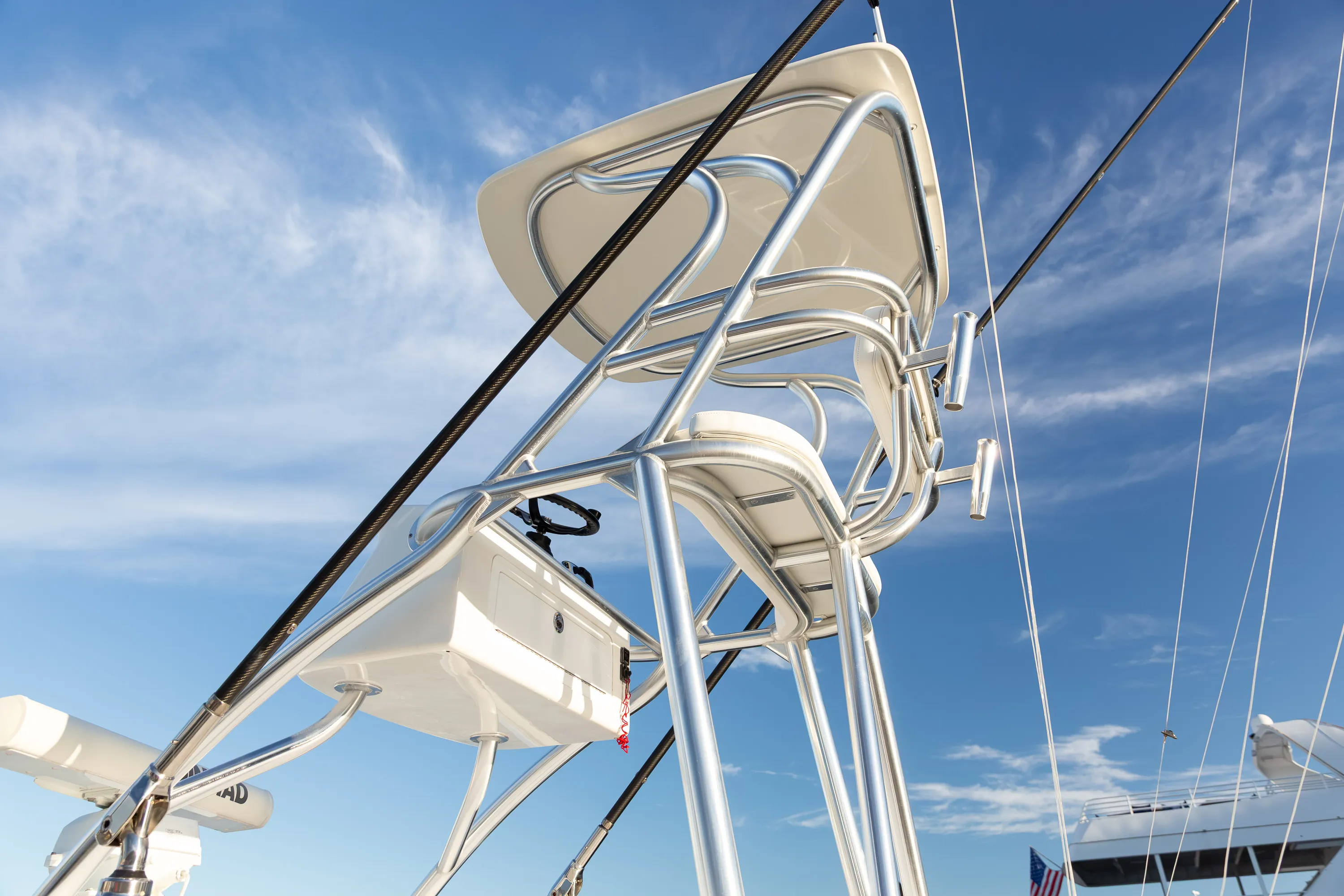 SeaVee 39: tower from below blue sky