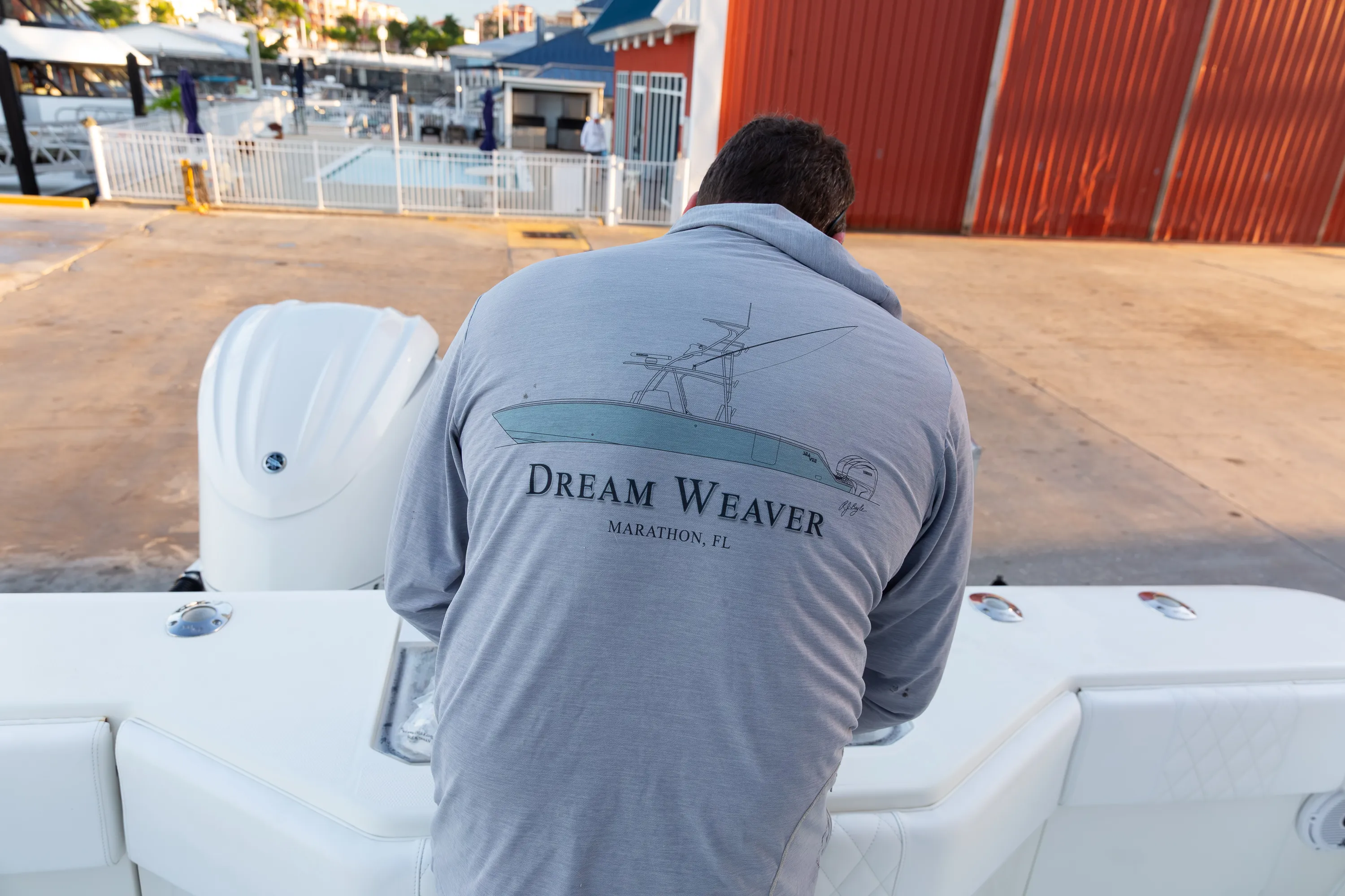 SeaVee 39: crew shirt back view